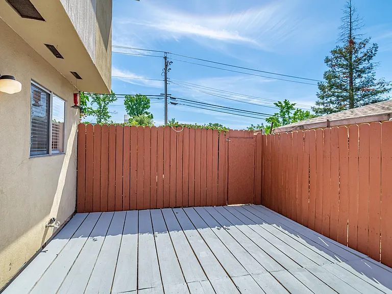 OakHill Townhomes — Photo 28