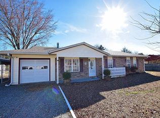 1514 E Summerfield St, Tahlequah, OK 74464