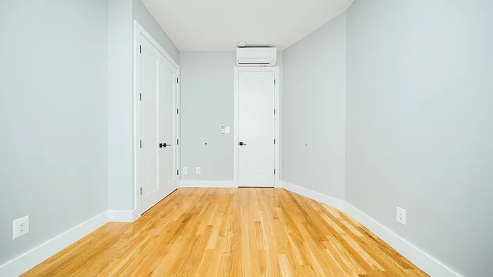 Rented by Nooklyn NYC LLC | media 7