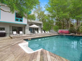 15 Fernwood Dr, Wainscott, NY 11975