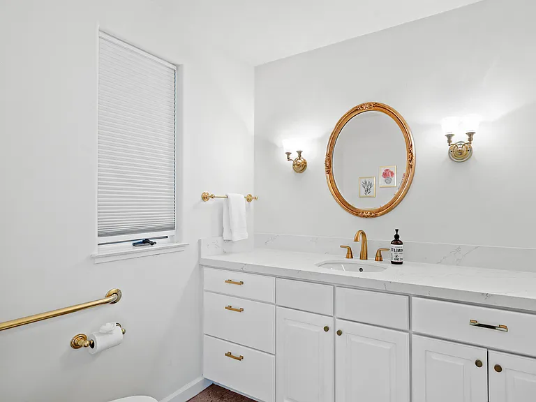 47 La Rancheria — Photo 10