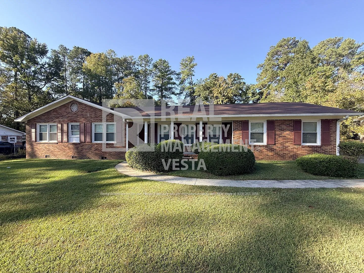 3 bed, 2.5 bath, 1468 sqft, $1,700 — Photo 1