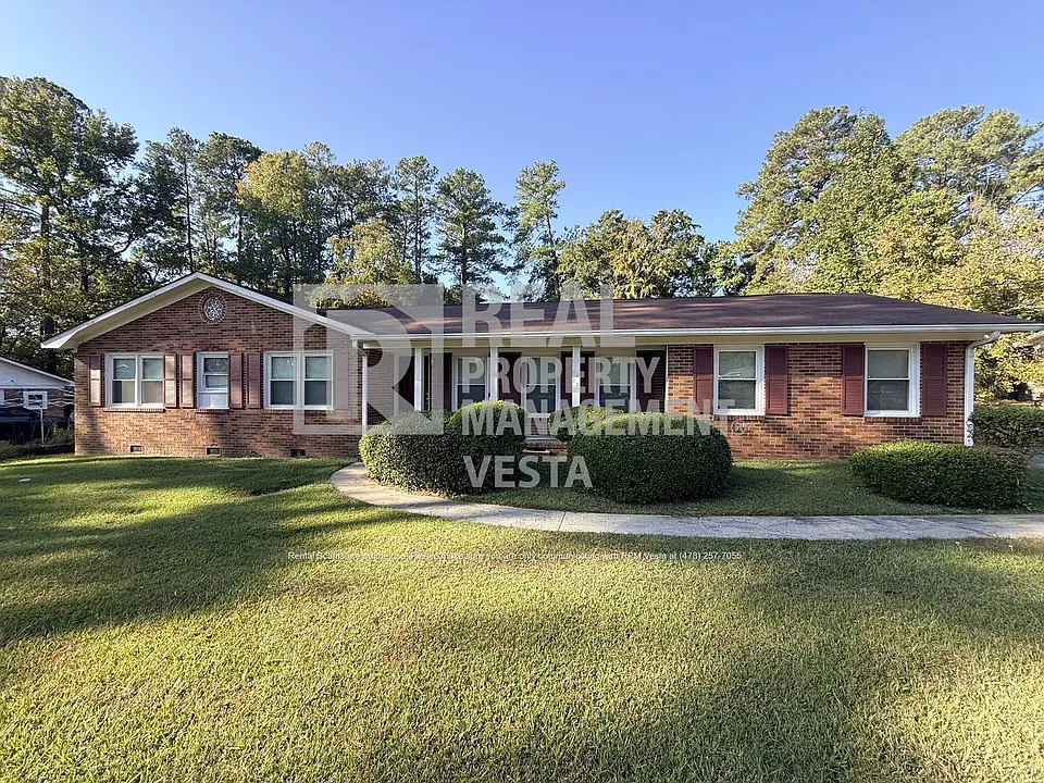 1422 Forest Hill Rd