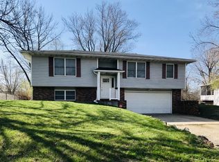 7376 E Saint Charles Rd, Columbia, MO 65202