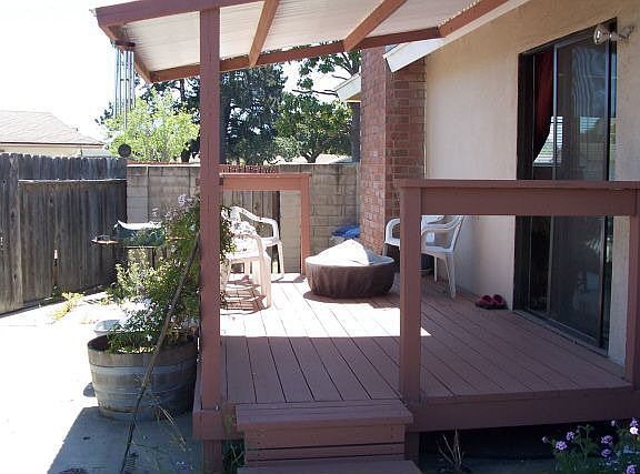 Patio deck off dining