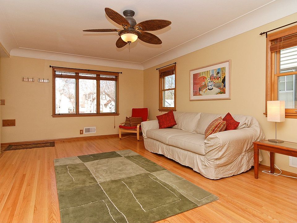 1st image of 5513 43rd Ave S