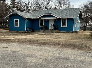 315 W 10th Ave, Ashland, KS 67831
