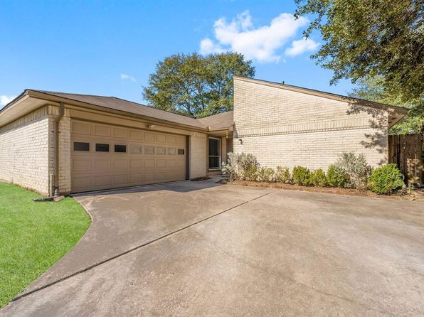 3318 Hartfield Ln