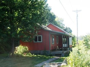 1936 Great River Rd UNIT 5 & 6, Lansing, IA 52151