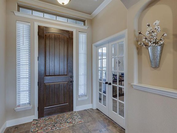 4th image of 129 Fieldview Dr