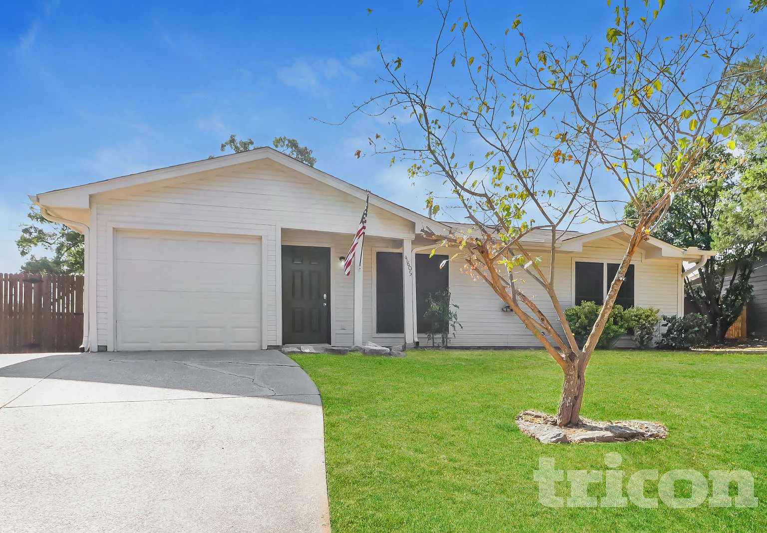 4805 Sugar Tree Court Arlington TX — Photo 1