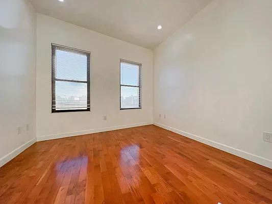 Rented by Corcoran | media 17