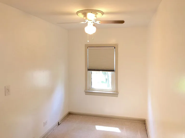 148 S Cedar St — Photo 14