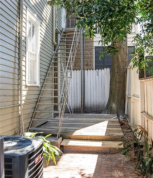 604 Habersham St #B — Photo 10