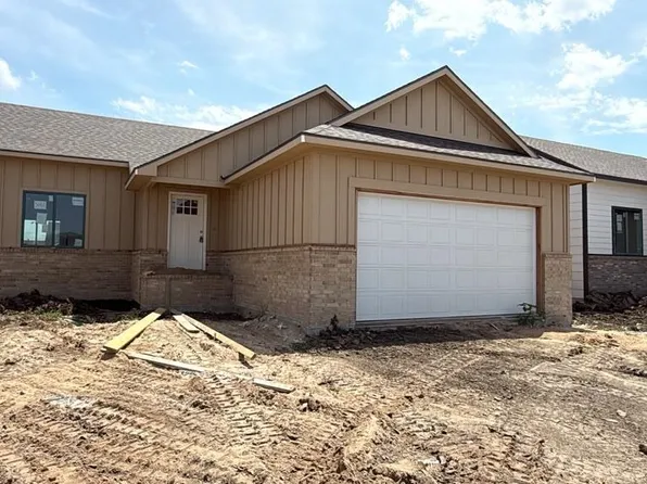 5067 N Toben Ct, Wichita, KS 67226