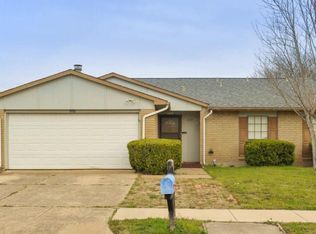 2319 Pennington Dr, Arlington, TX 76014