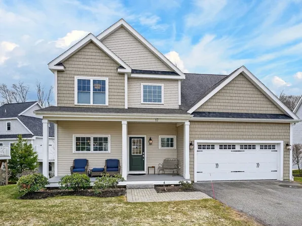 17 Stonebrook Ct, Southborough, MA 01772