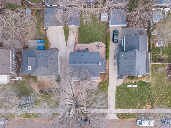 5th image of 908 Lakeside Dr SE
