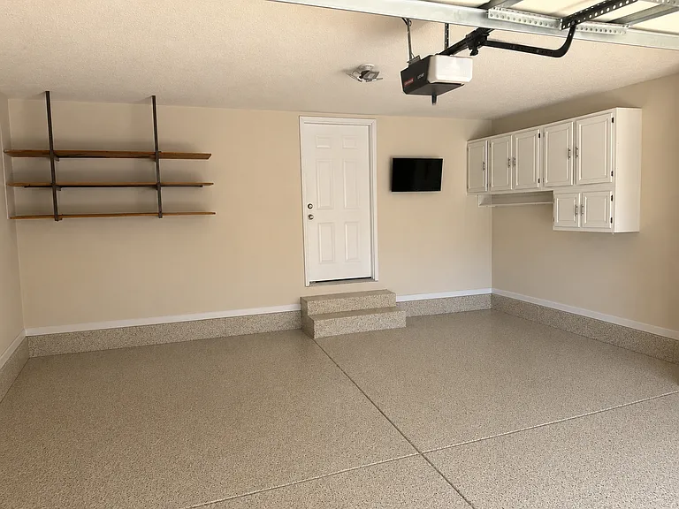 32663 Jefferson Dr — Photo 3