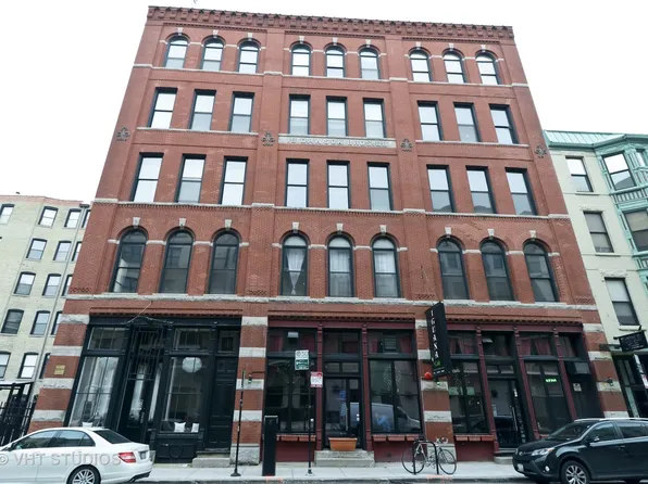 525 N Halsted St Unit 403, Chicago, IL 60642
