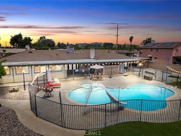 210 N Hemet St, Hemet, CA 92544