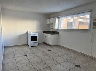 15552 Vanowen St #3, Van Nuys, CA 91406