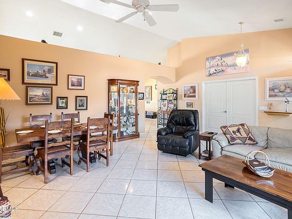 5th image of 3421 CAMINO LAS PALMERAS --
