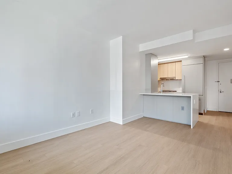10 E 29th St #18A — Photo 3