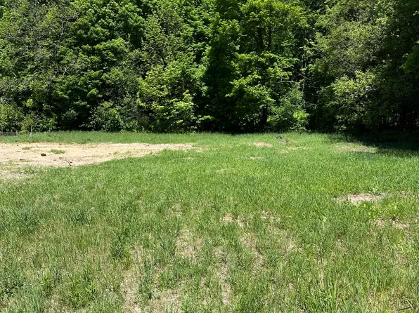 4202 County Road 427, Newberry, MI 49868