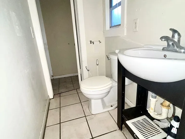 503 W Humphrey Ave — Photo 9