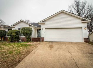 506 Hunters Ridge Dr, Jonesboro, AR 72404