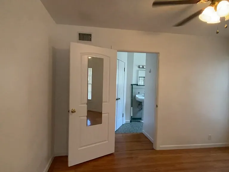 1029 W Hickory St #A — Photo 25