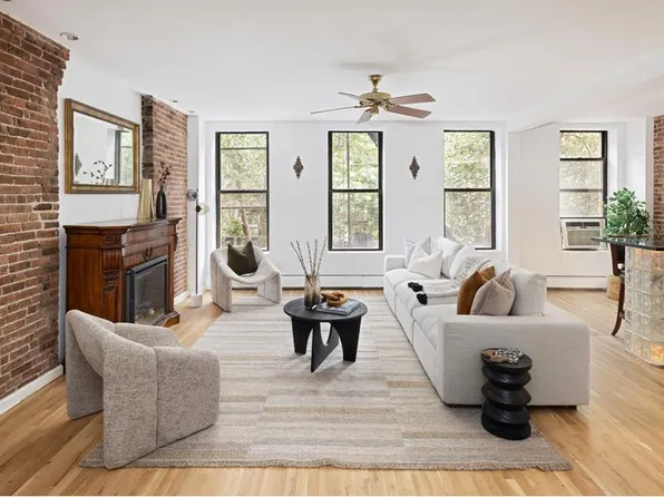 533 East 13th Street image 2 of 8