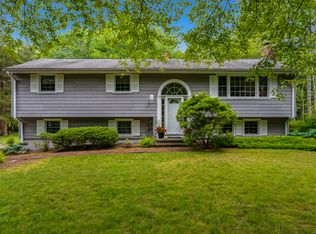 35 Chapman Mill Pond Rd, Westbrook, CT 06498