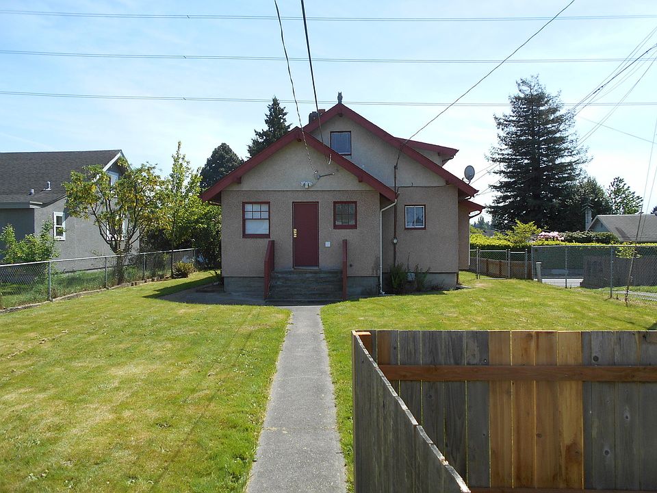 1st image of 407 S 72nd St