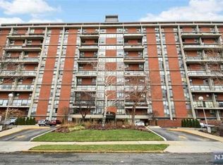 4 Horizon Rd APT 626, Fort Lee, NJ 07024