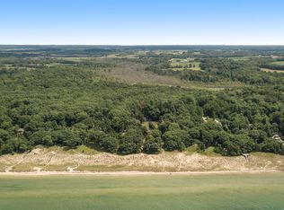 9309 S Indian Hills Rd, Montague, MI 49437