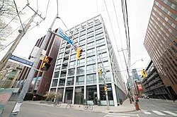 39 Brant St #603