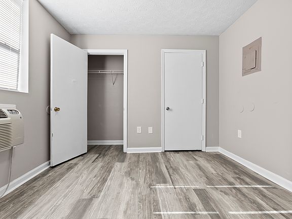 5th image of 1213 W Main St #17