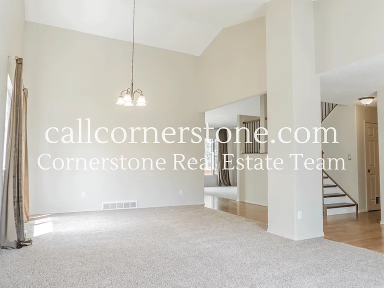 4640 Kashmire Dr — Photo 7