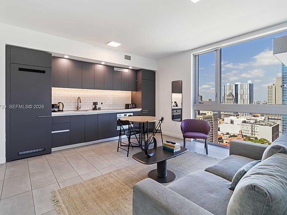 4th image of 227 NE 2nd St #2506