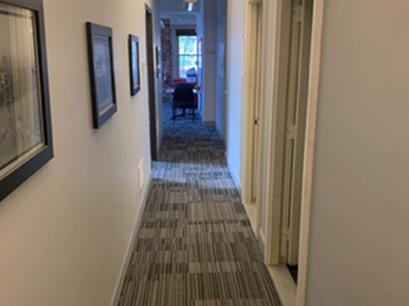 220 W Michigan Ave