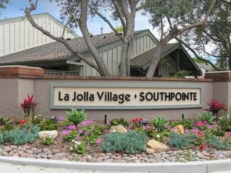 8133 Caminito Sonoma — Photo 1