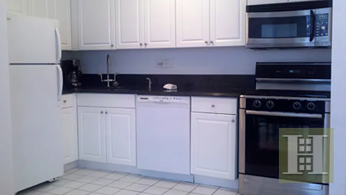 Rented by Halstead Real Estate | media 30