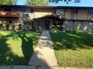 4454 S 14th St #10, Milwaukee, WI 53221