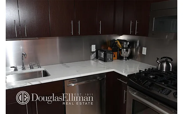 Rented by Douglas Elliman | media 3