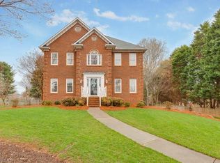 1605 Slane Rd, Clemmons, NC 27012