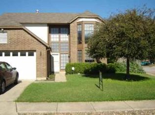 401 Sunrise Canyon Dr, Universal City, TX 78148
