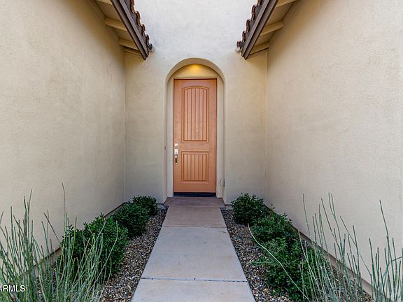 4th image of 9243 E SECTOR Drive