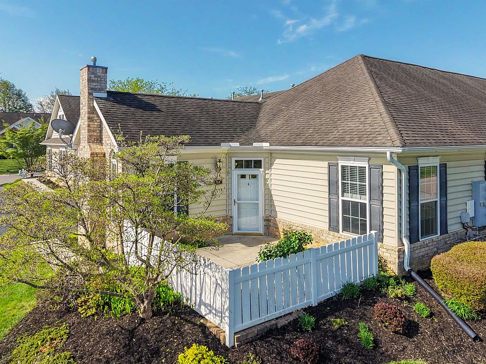 1st image of 24 Patriot Way #2-3